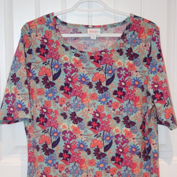 2/$30 🏷  Lularoe Gigi Size XL - Picture 2 of 3